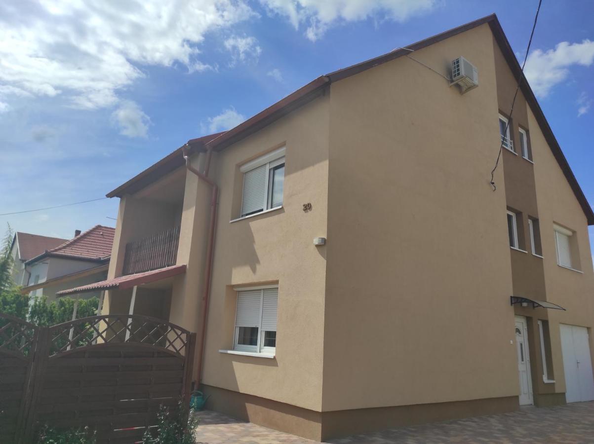 Appartamenti Delle Vacanze Keszthely Kültér fotó